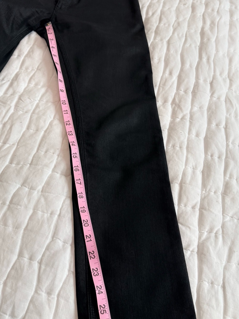 Hugo Boss Men's Black Jeans with Red Label - Picture 8 of 9